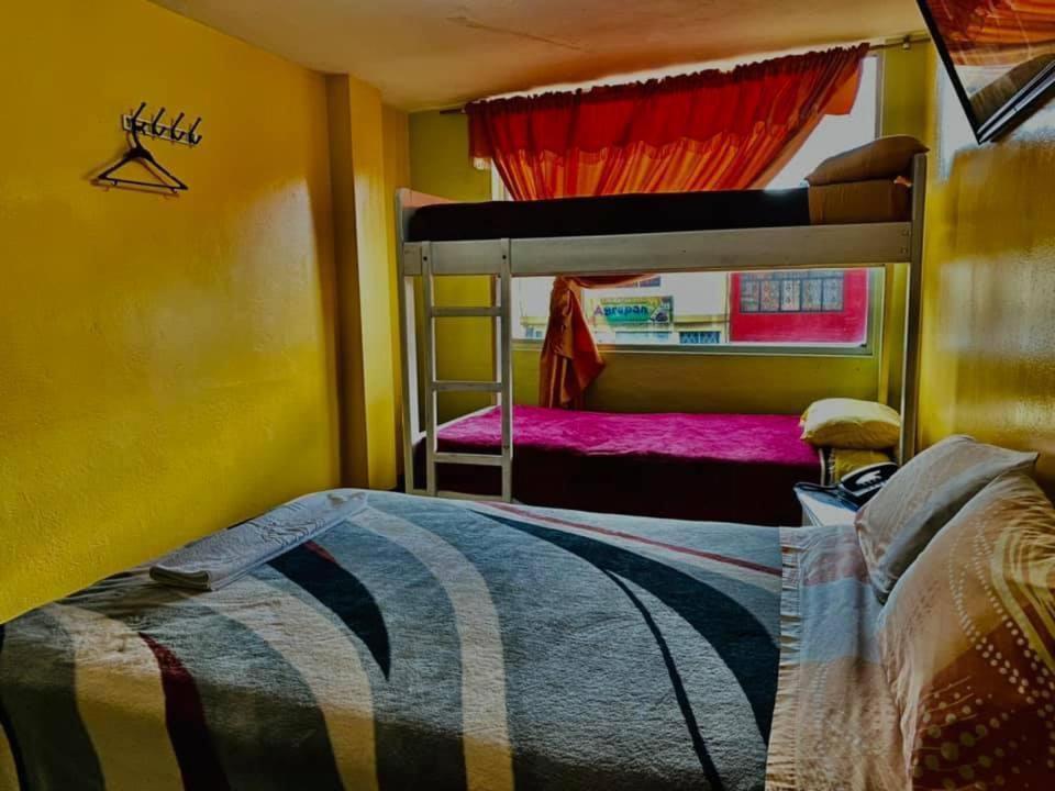 Hotel Jimmy Latacunga Buitenkant foto